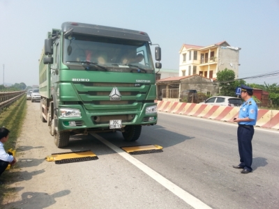 Phải chấm dứt xe quá tải